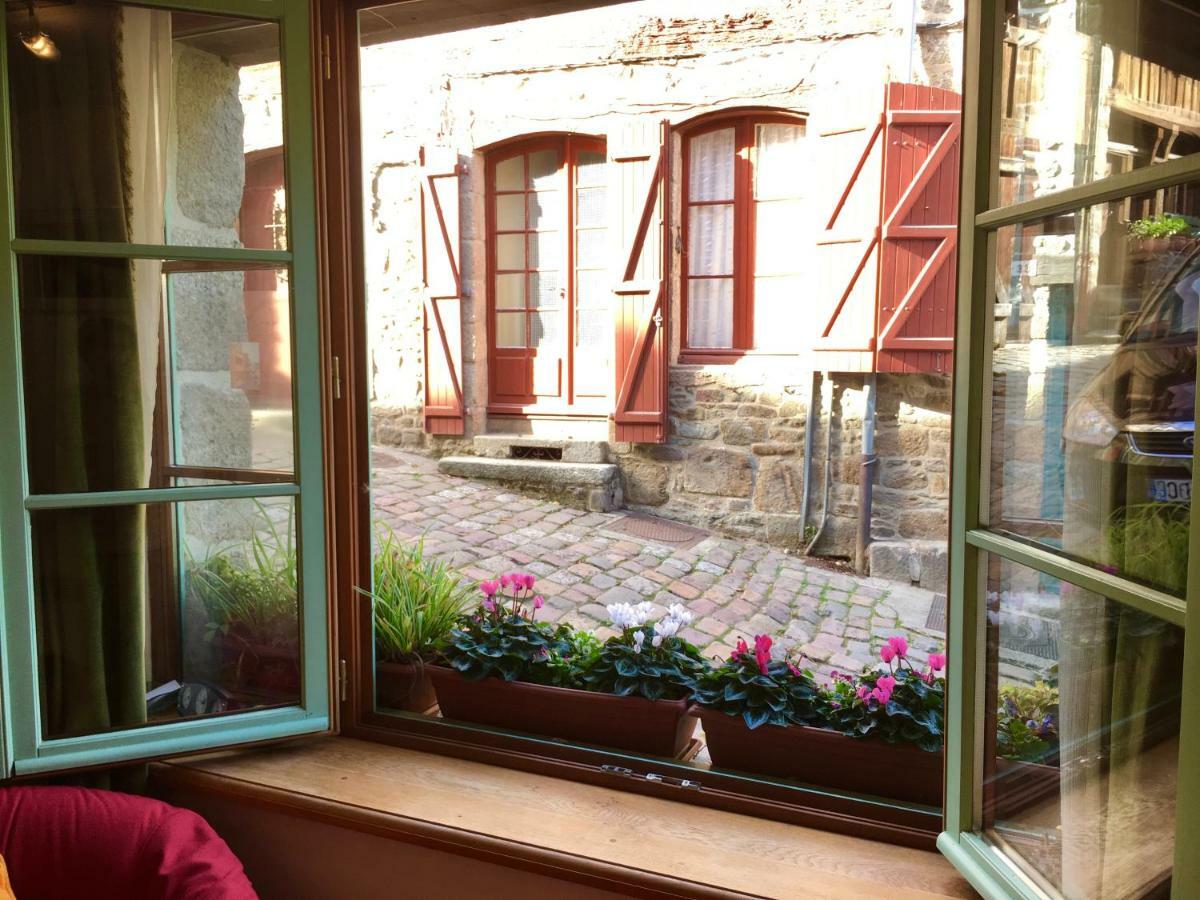 Apartmán Ker Viviane Dinan Exteriér fotografie